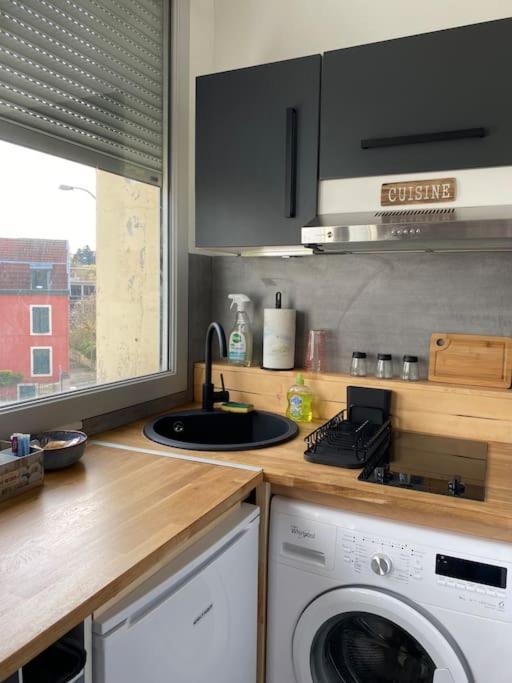Superbe Studio Cosy Et Atypique 3 Etoiles Montbéliard Buitenkant foto