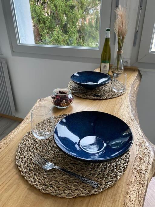 Superbe Studio Cosy Et Atypique 3 Etoiles Montbéliard Buitenkant foto